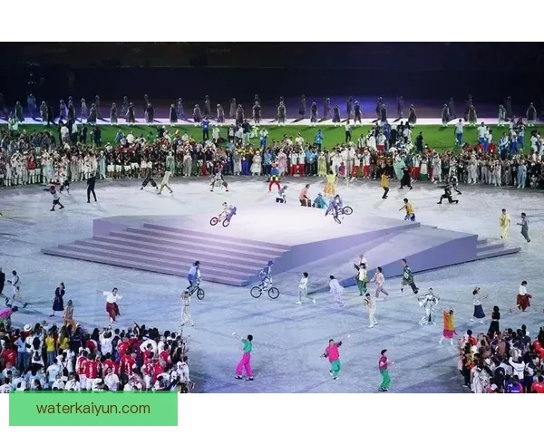 法国队奏响马赛曲展现国家荣耀与球队凝聚力事激情